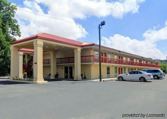 Oyo Hotel Rome Ga Historic District Exterior photo